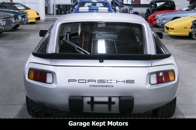 1986 Porsche 928 S - photo 10