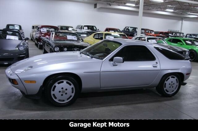 1986 Porsche 928 S - photo 4