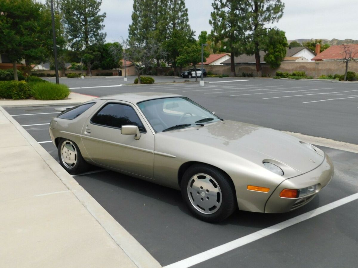 1986 Porsche 928 - photo 5