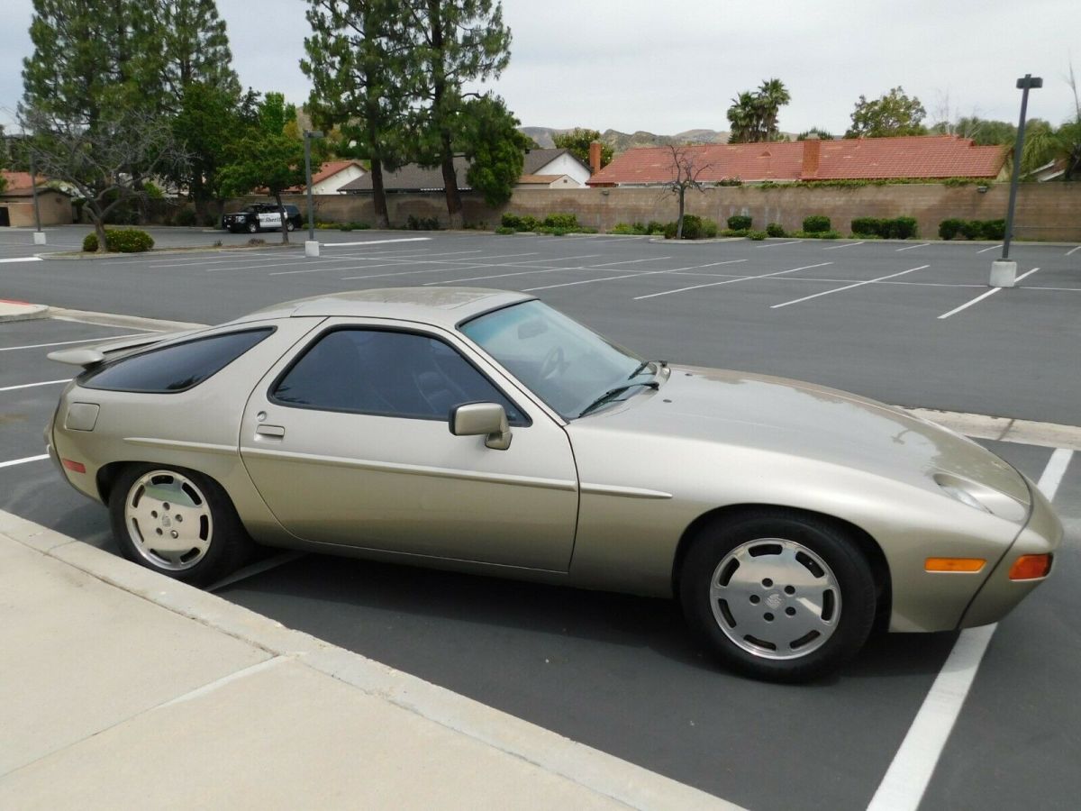 1986 Porsche 928 - photo 6