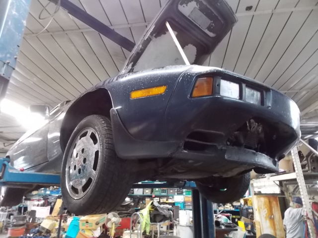 1986 Porsche 928 Blue Leather - photo 10