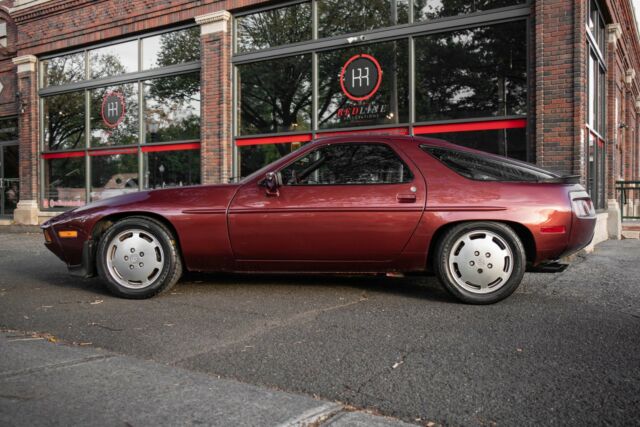 1986 Porsche 928 S - photo 6