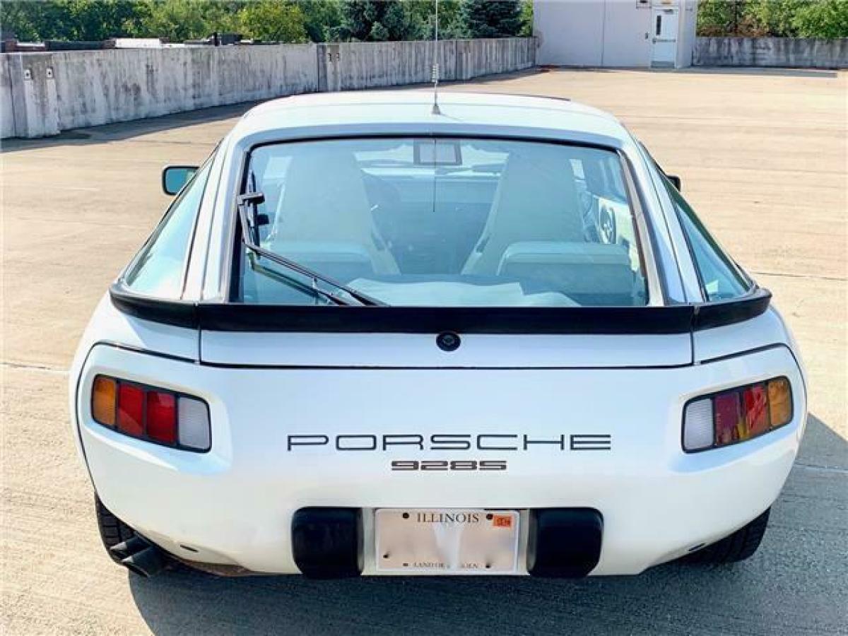 1986 Porsche 928 - photo 10