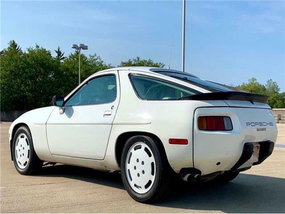 1986 Porsche 928 - photo 11