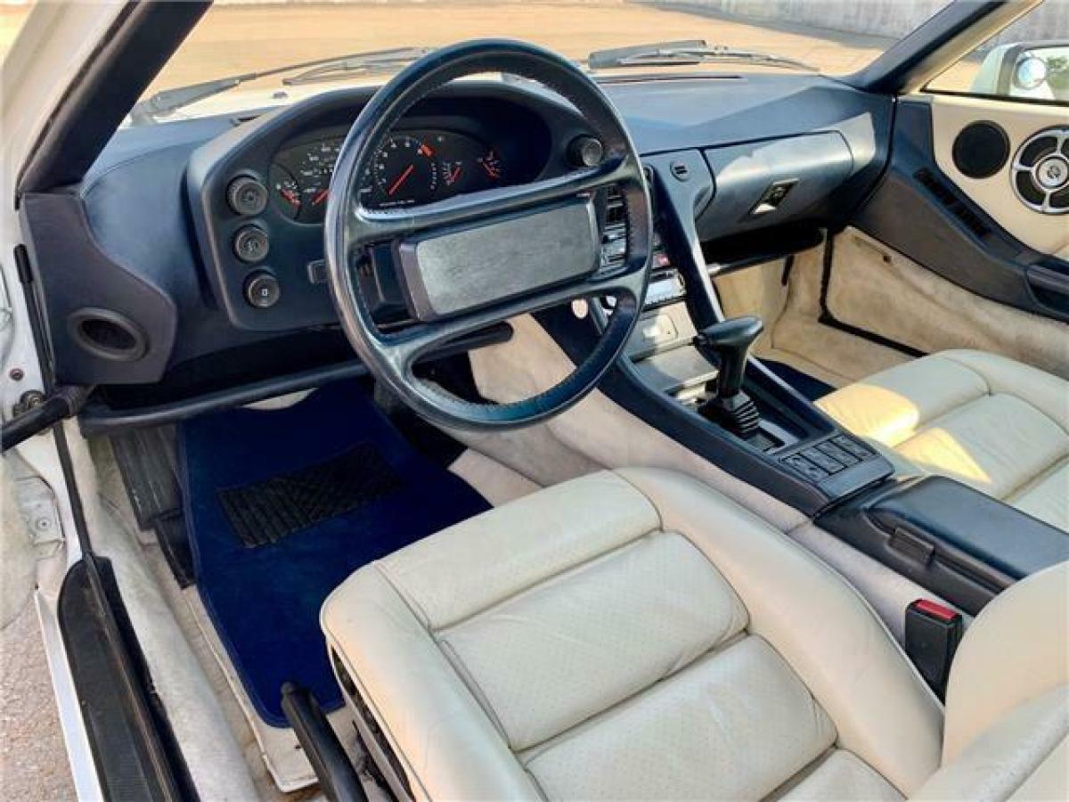 1986 Porsche 928 - photo 2