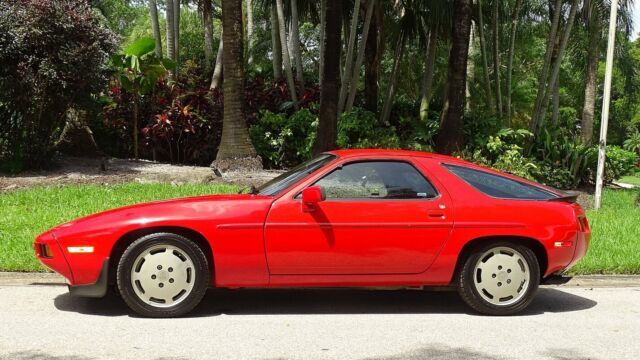 1986 Porsche 928 S - photo 2