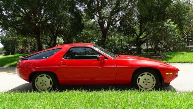 1986 Porsche 928 S - photo 3
