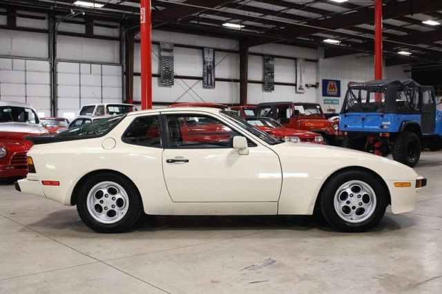 1986 Porsche 944 -- - photo 7
