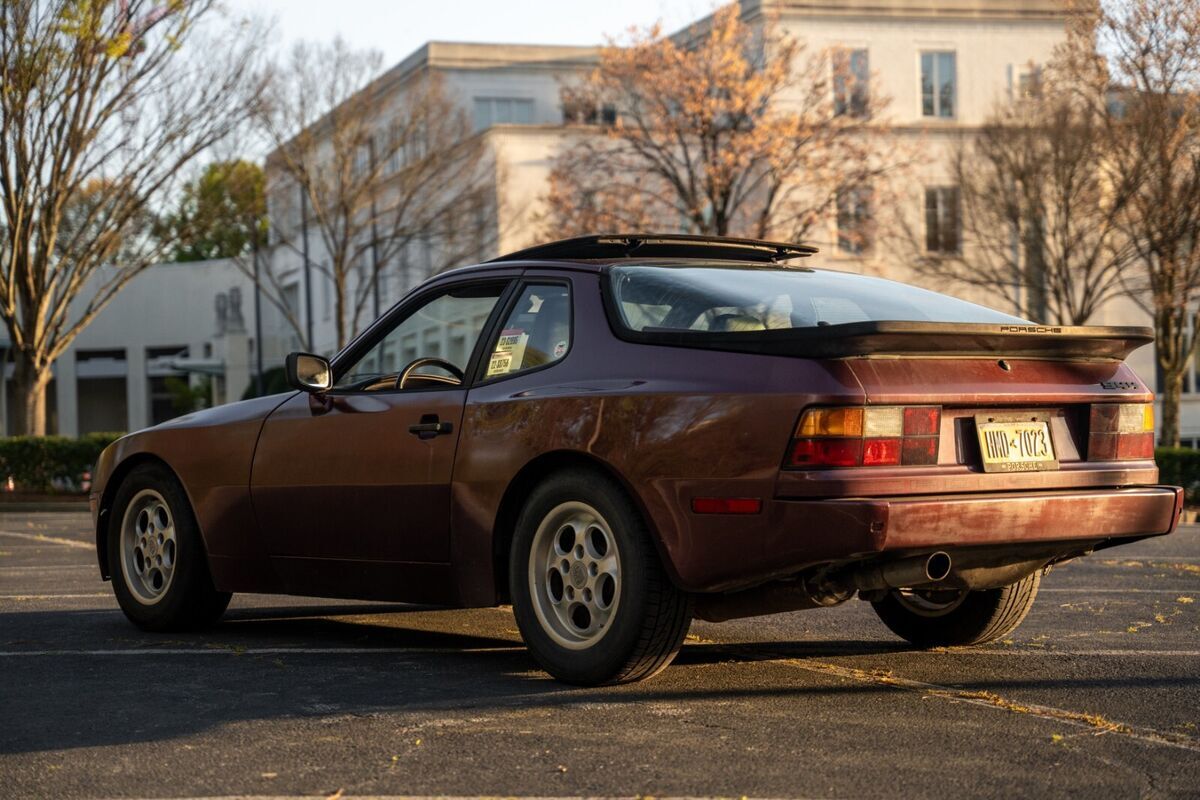 1986 Porsche 944 - photo 2