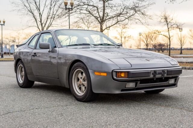 1986 Porsche 944 - photo 3