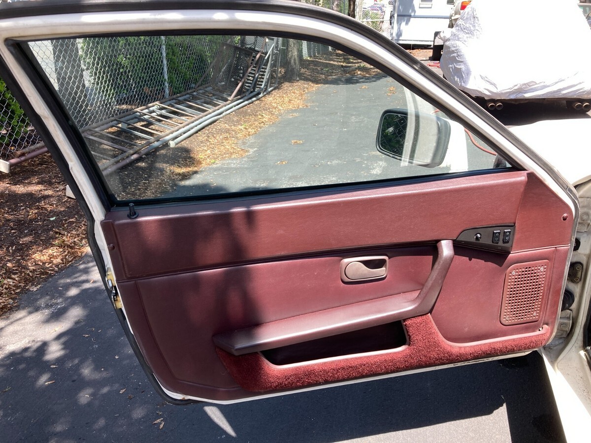 1986 Porsche 944 - photo 11