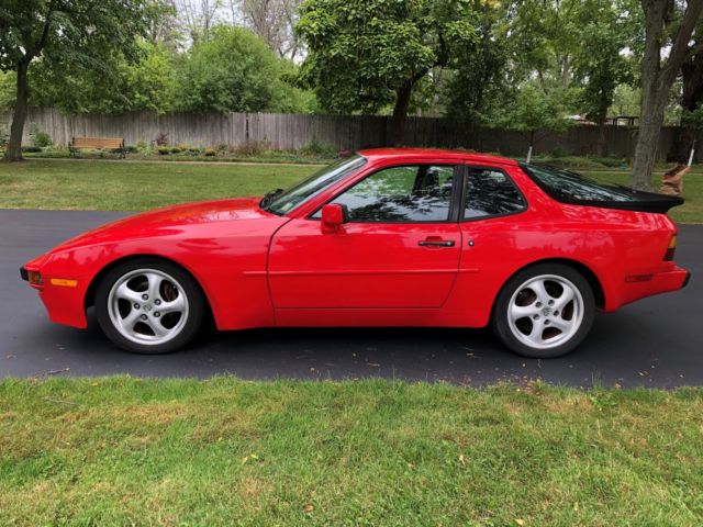 1986 Porsche 944 - photo 2