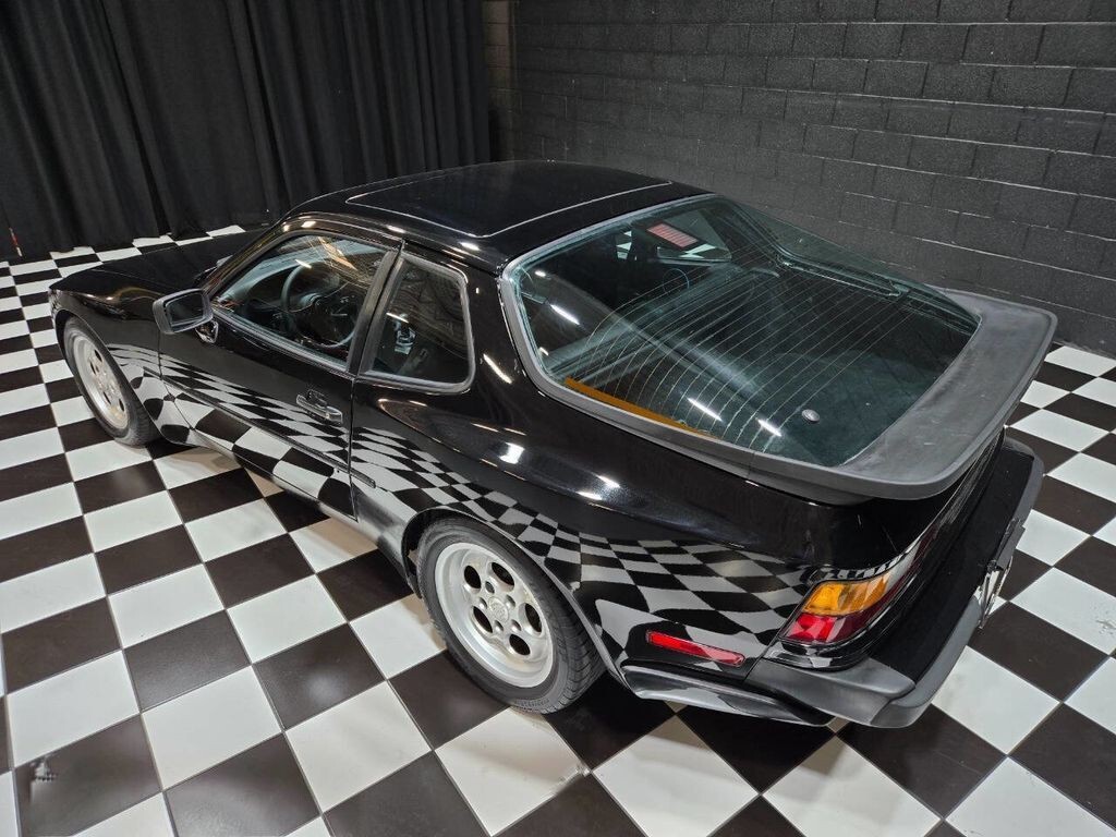 1986 Porsche 944 Turbo 2dr Hatchback - photo 3