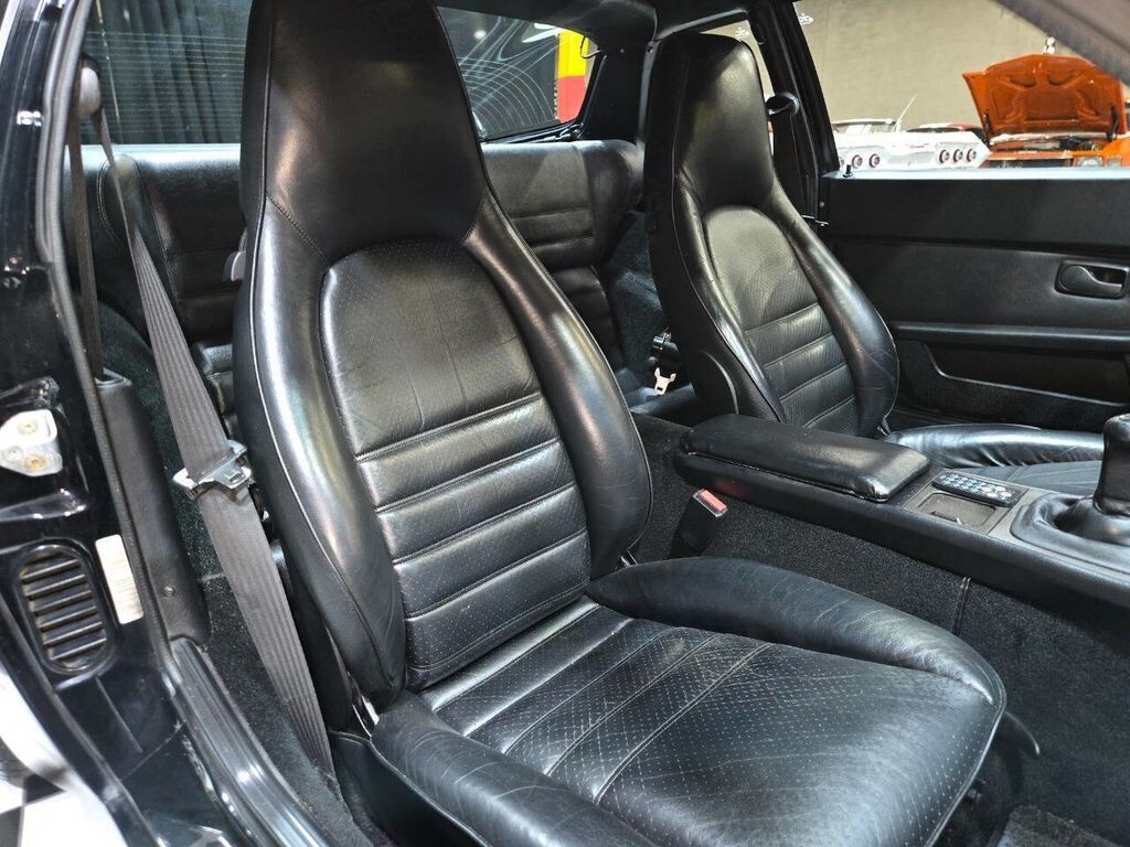 1986 Porsche 944 Turbo 2dr Hatchback - photo 9
