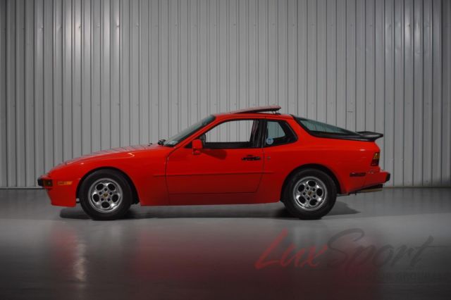 1986 Porsche 944 Coupe -- - photo 10