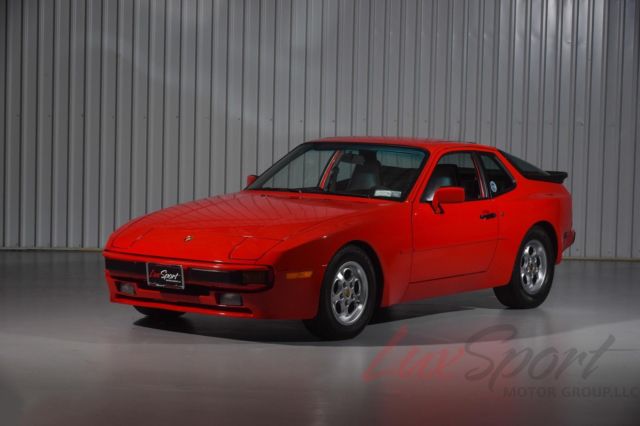 1986 Porsche 944 Coupe -- - photo 3