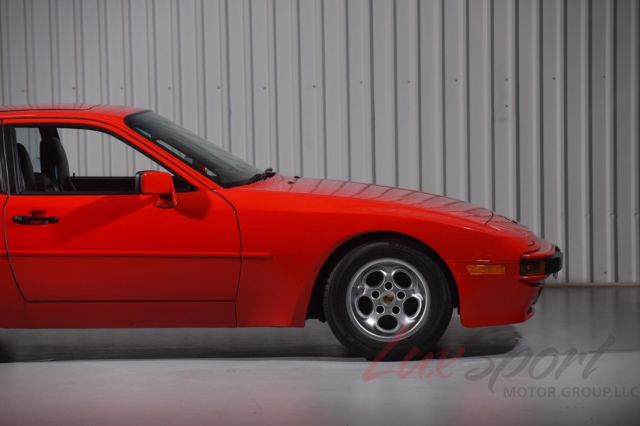 1986 Porsche 944 Coupe -- - photo 4