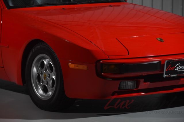 1986 Porsche 944 Coupe -- - photo 9