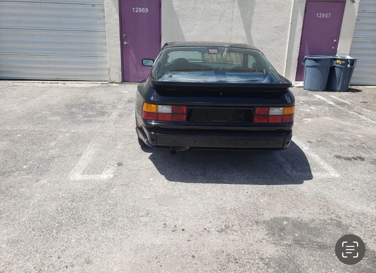1986 Porsche 944 - photo 5