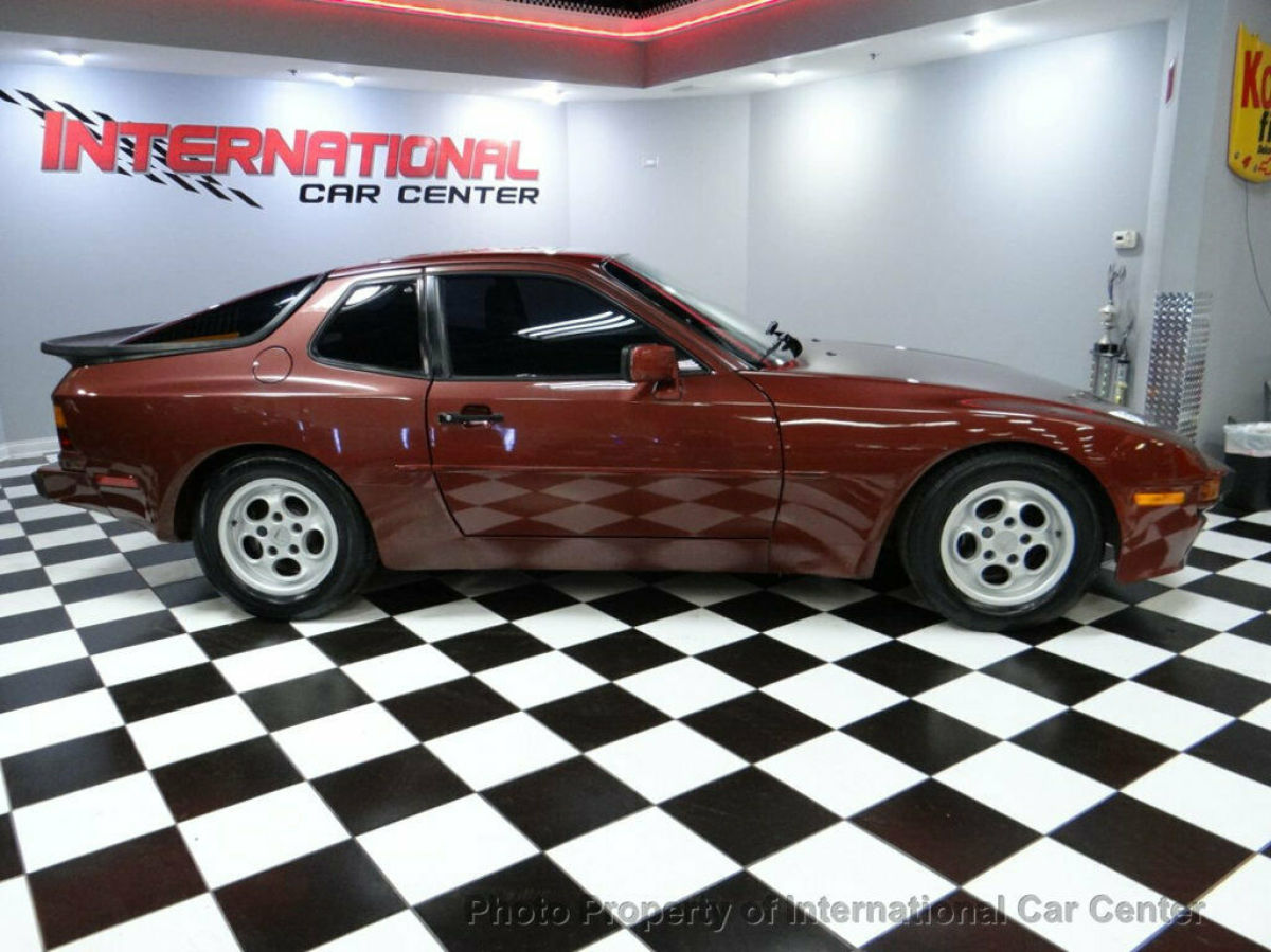 1986 Porsche 944 - photo 3