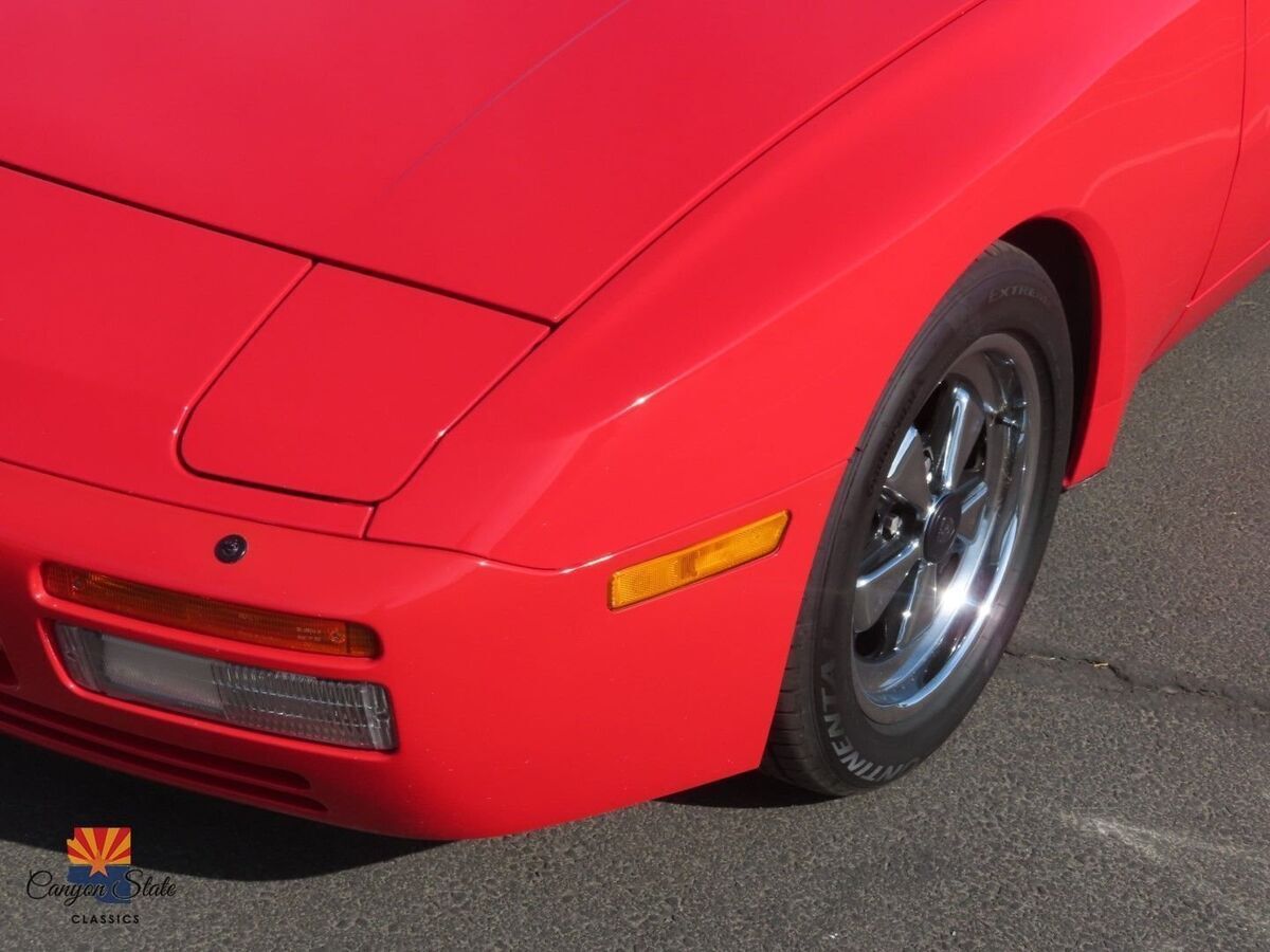 1986 Porsche 944 2dr Coupe Turbo 5-Spd - photo 12
