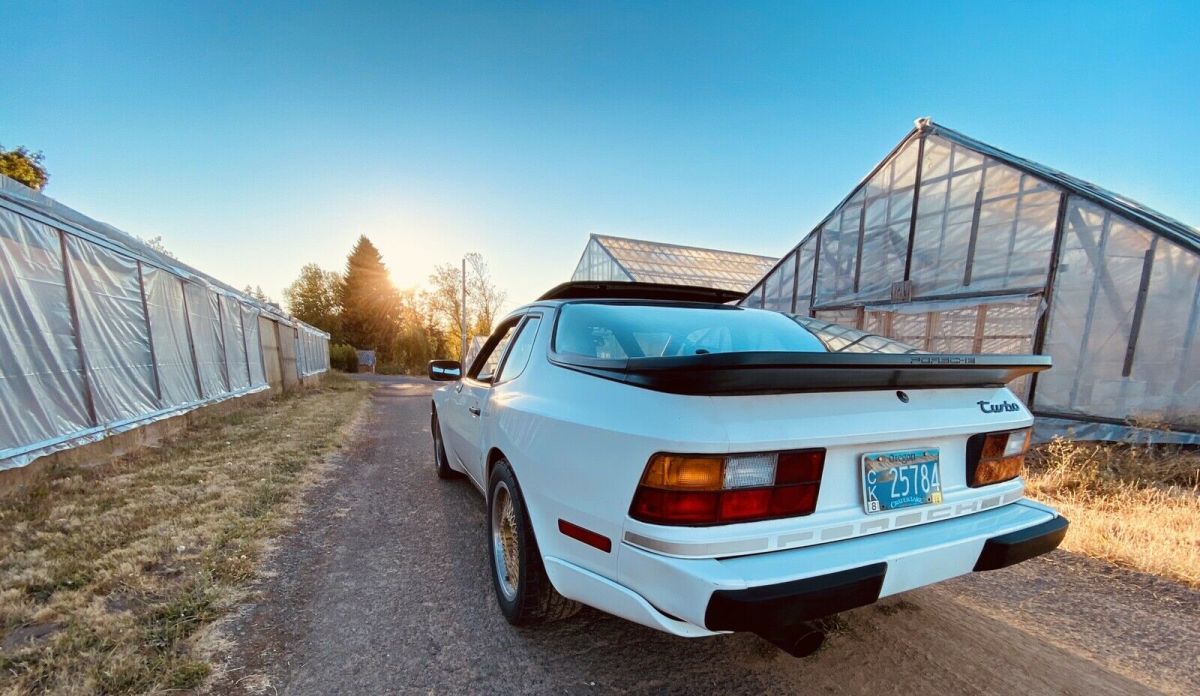 1986 Porsche 944 - photo 3