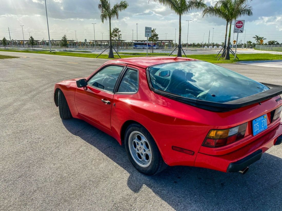1986 Porsche 944 - photo 4