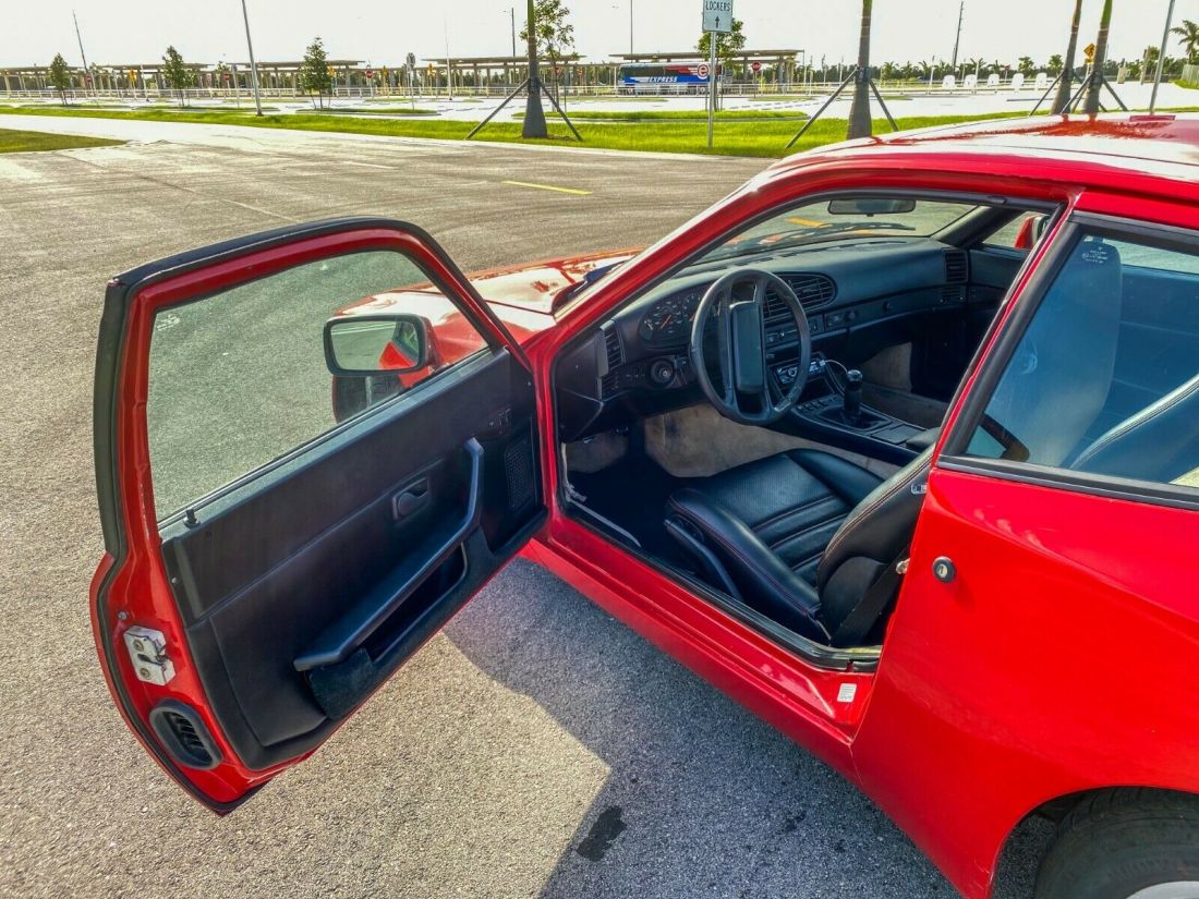 1986 Porsche 944 - photo 6