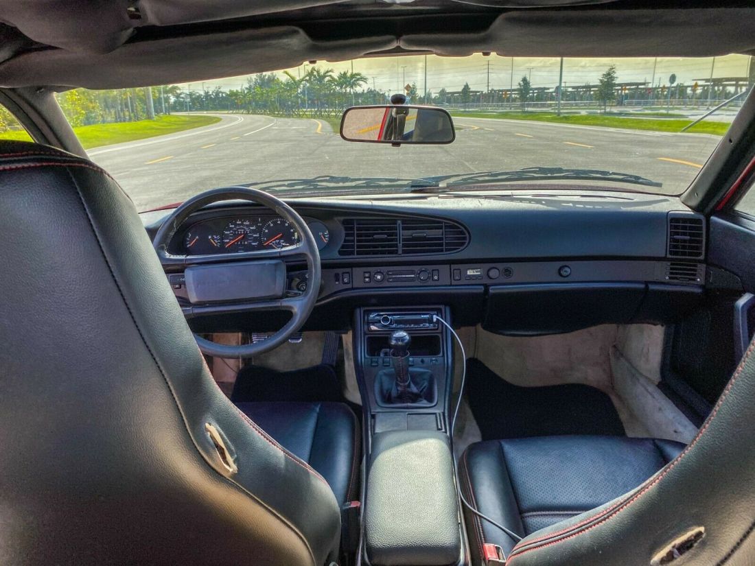 1986 Porsche 944 - photo 8