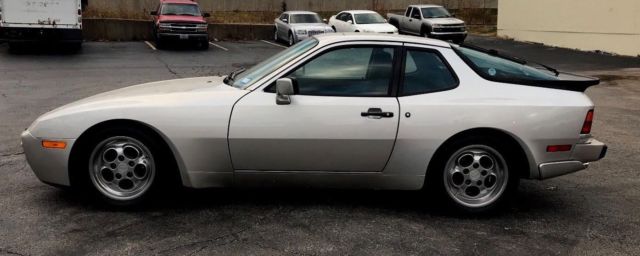 1986 Porsche 944 Turbo - photo 3