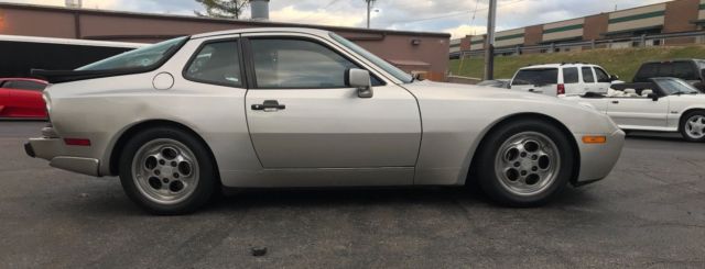 1986 Porsche 944 Turbo - photo 6