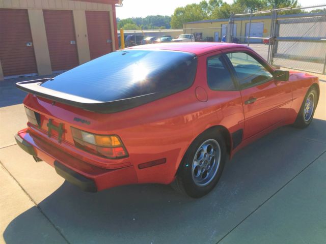1986 Porsche 944 - photo 6
