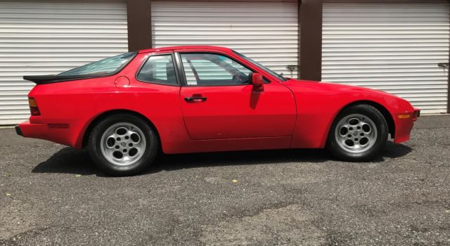 1986 Porsche 944 - photo 3