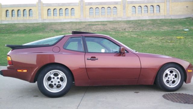 1986 Porsche 944 Base - photo 4