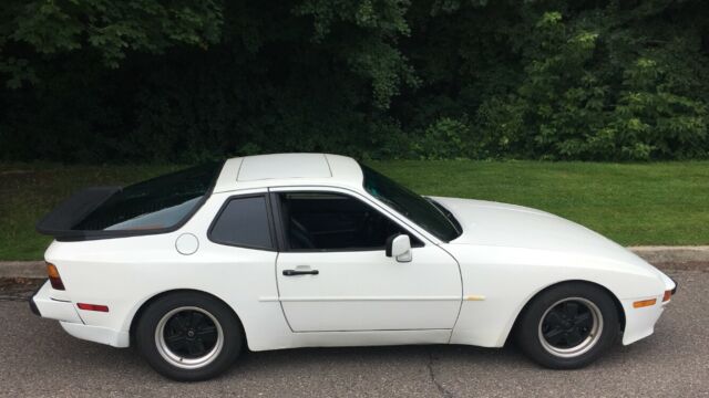 1986 Porsche 944 - photo 8