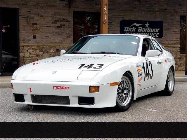1986 Porsche 944 Track Car 1986 Porsche 944 Track Car