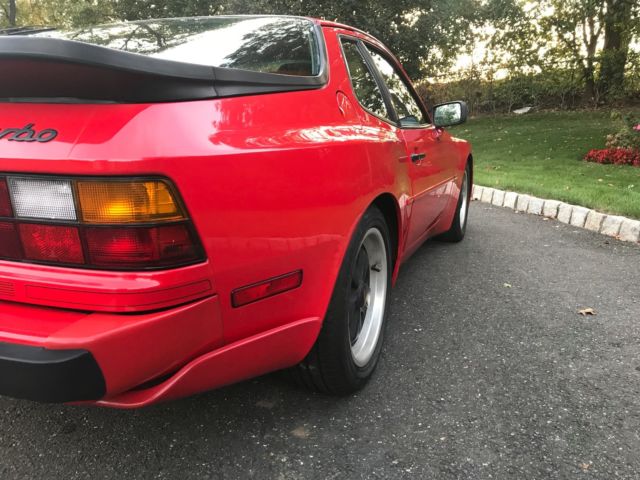 1986 Porsche 944 Turbo - photo 4