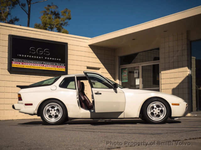 1986 Porsche 944 Turbo Coupe 2-Door - photo 9