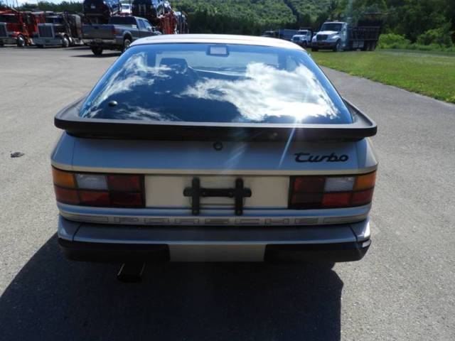 1986 Porsche 944 Turbo 2dr Hatchback - photo 4