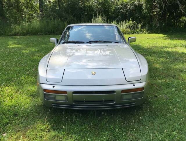 1986 Porsche 944 Turbo 2dr Hatchback - photo 3