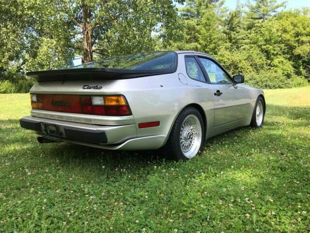 1986 Porsche 944 Turbo 2dr Hatchback - photo 6