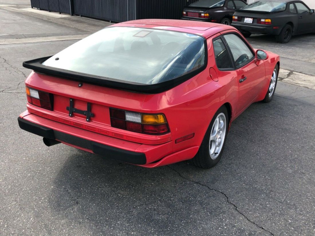 1986 Porsche 944 - photo 5