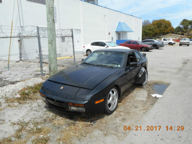 1986 Porsche 944 Turbo Coupe 2-Door - photo 2