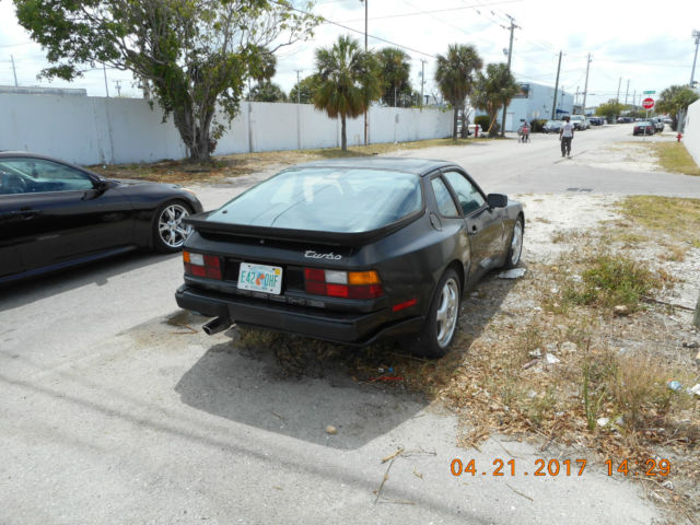 1986 Porsche 944 Turbo Coupe 2-Door - photo 6