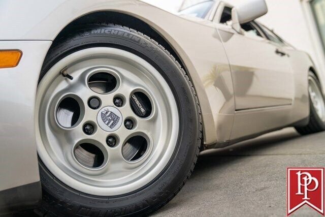 1986 Porsche 944 - photo 5
