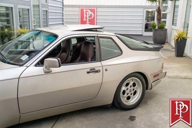 1986 Porsche 944 - photo 6