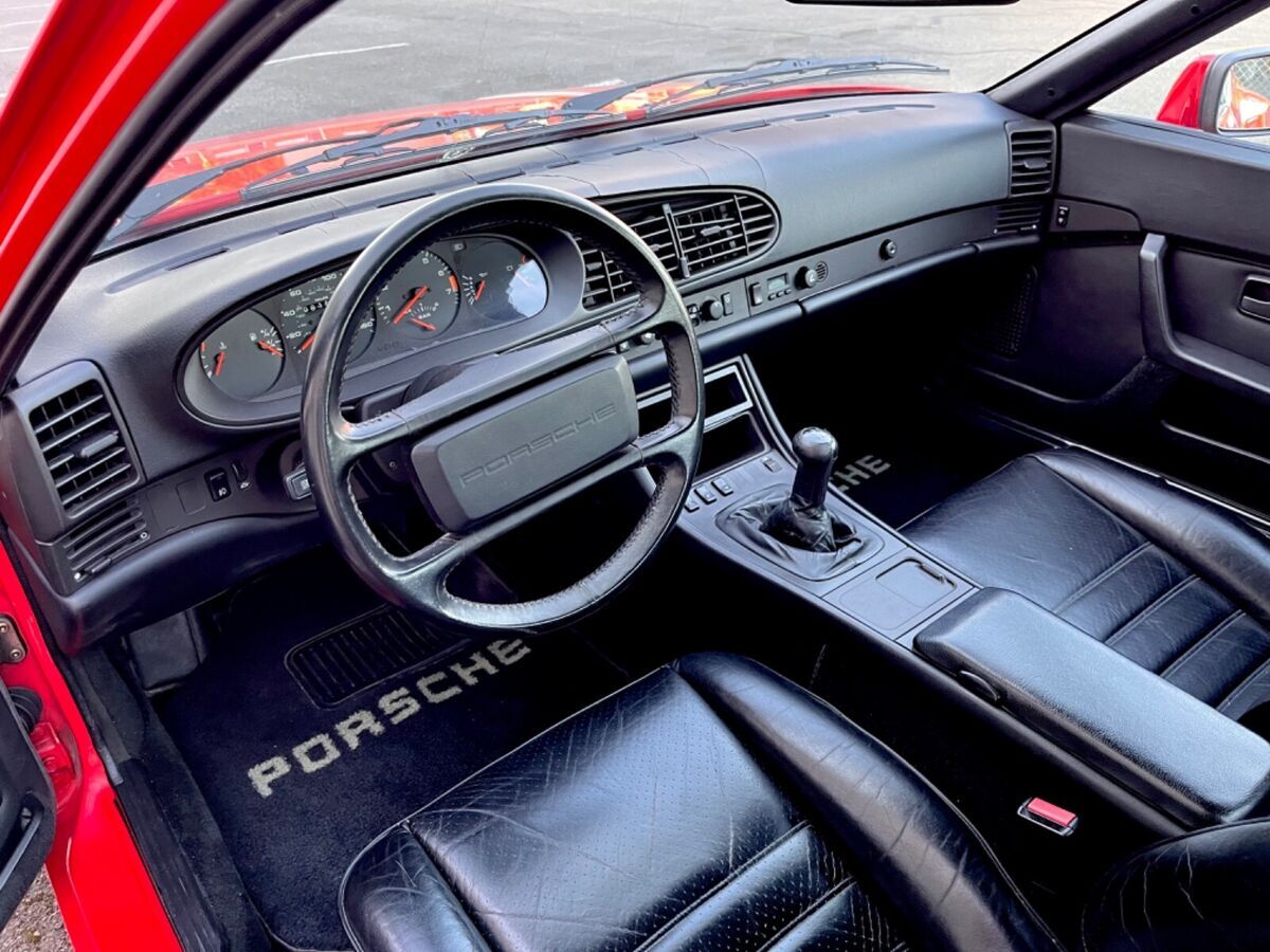 1986 Porsche 944 - photo 5