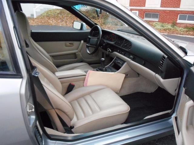 1986 Porsche 944 Turbo Coupe 2-Door - photo 2