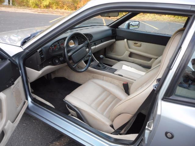 1986 Porsche 944 Turbo Coupe 2-Door - photo 4