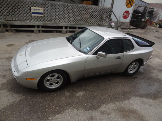 1986 Porsche 944 Turbo - photo 12